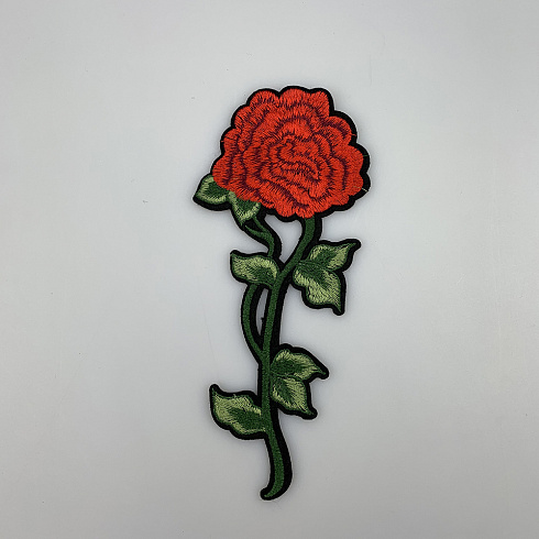Термонаклейка "Роза" P043 красный, зеленый, 17,5 см