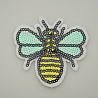 Термонаклейка "Пчела" с пайетками A-004 черный, сиреневый, 7,5 см фото №1