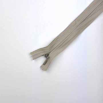 Молния потайная 40 см, серо-молочный