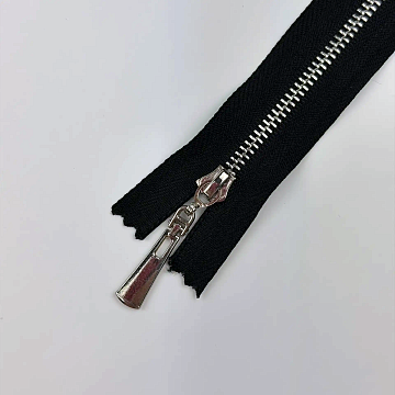 Молния металлическая неразъемная 20 см, черный, серебро