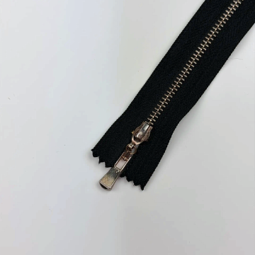 Молния металлическая неразъемная 50 см, черный, золотой