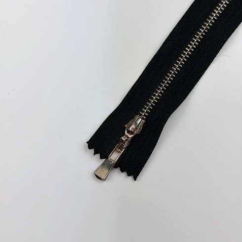 Молния металлическая неразъемная 50 см, черный, золотой