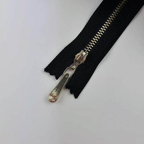 Молния металлическая неразъемная 15 см, черный, золото